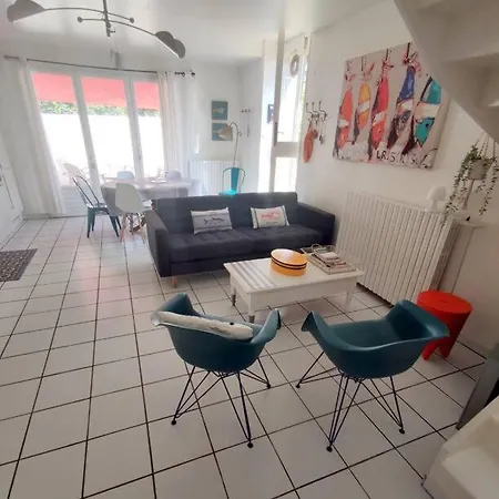 Maison De Charme Avec Piscine